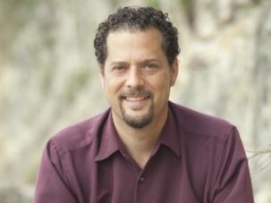 Podcast Discusses New Book About the Quest for Renewable Energy