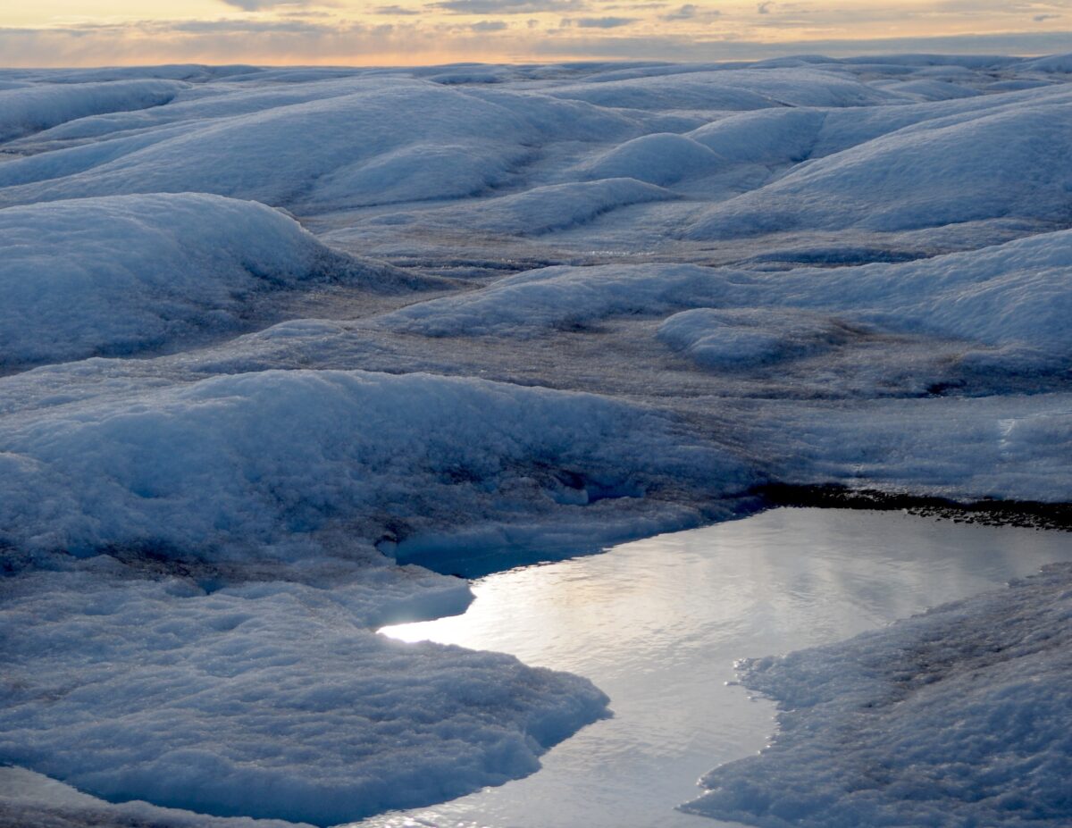 How Greenland's Ice Holds Clues to Our Future – State of the Planet How Greenland's Ice Holds Clues to Our Future – State of the Planet