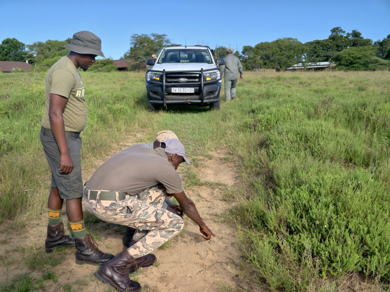 Demonstrasi anti perburuan liar K9